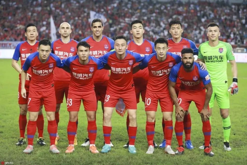 重庆斯威主场不敌江苏苏宁，战绩一落千丈的简单介绍