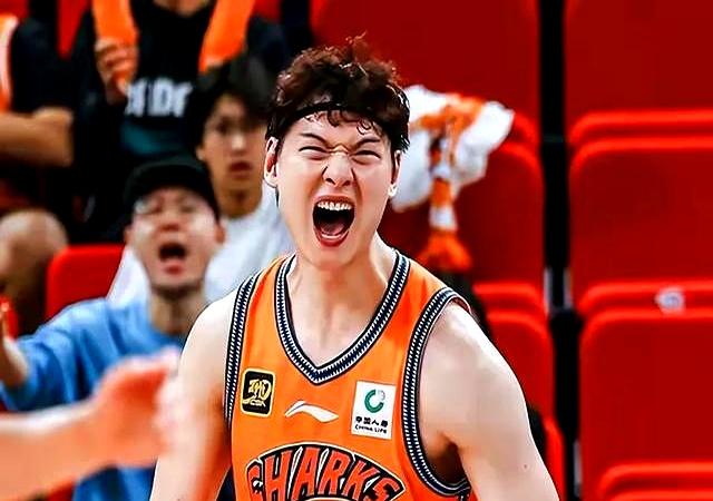 开云体育-上海队三连败，跌至降级区