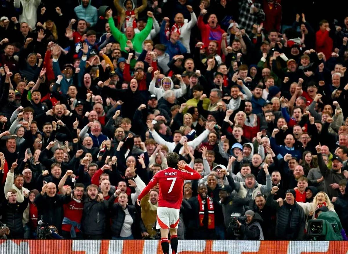 阿贾克斯连胜告捷赛季，进军欧冠决赛