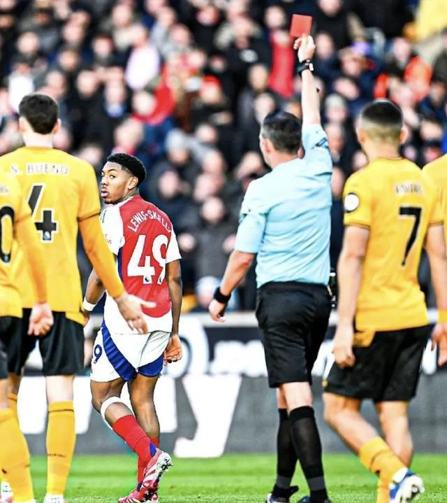 开云体育链接-阿贾克斯迎来对阵阿森纳的考验