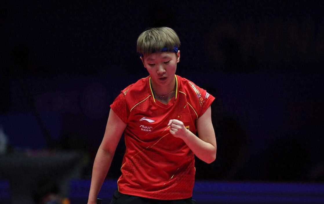 关于门兴球员集体低迷，教练组密切关注训练状态的信息