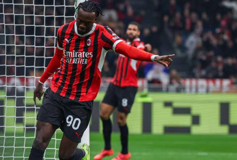 开云体育网页版-关于AC米兰后卫受伤，赛季前景黯淡的信息