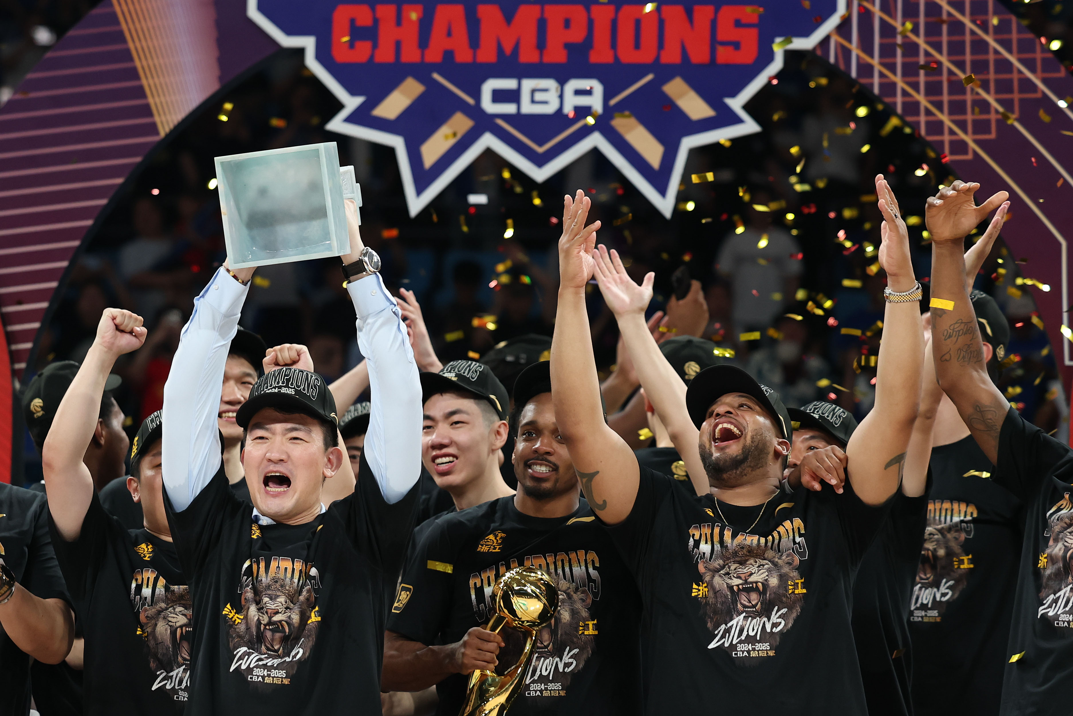 开云体育登录-精彩篮球赛事上演，挑战胜负难料的简单介绍