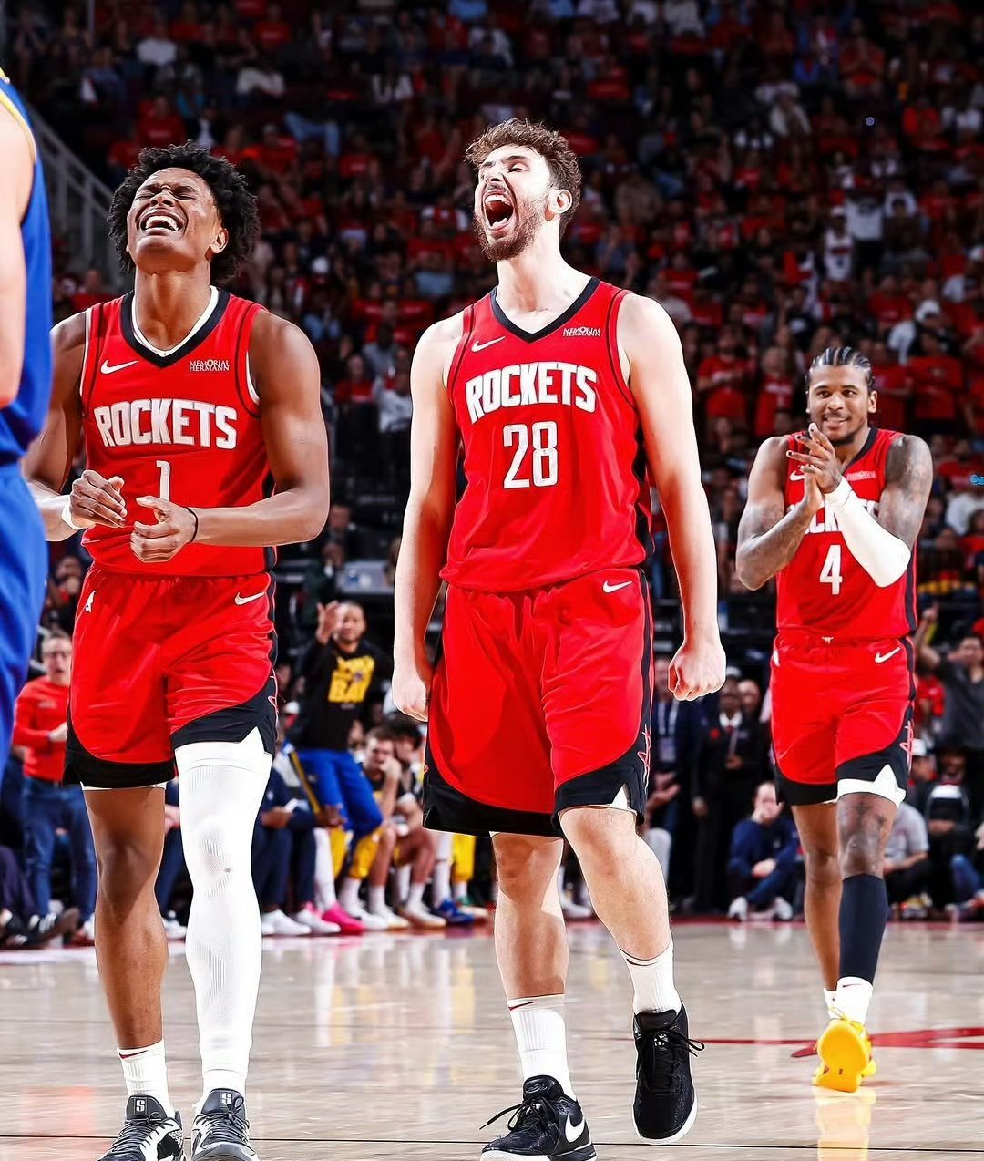 开云体育网页版-火箭客场奏凯，将系列赛带回主场