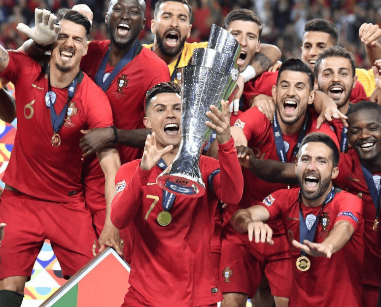 开云体育亚洲官网-欧洲足球冠军联赛小组赛战局激烈