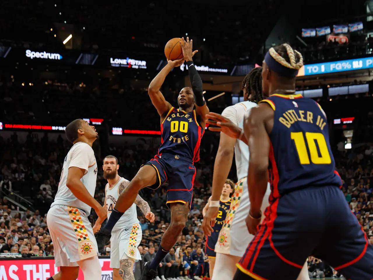 开云体育地址-勇士大胜尼克斯领先东部次轮战局