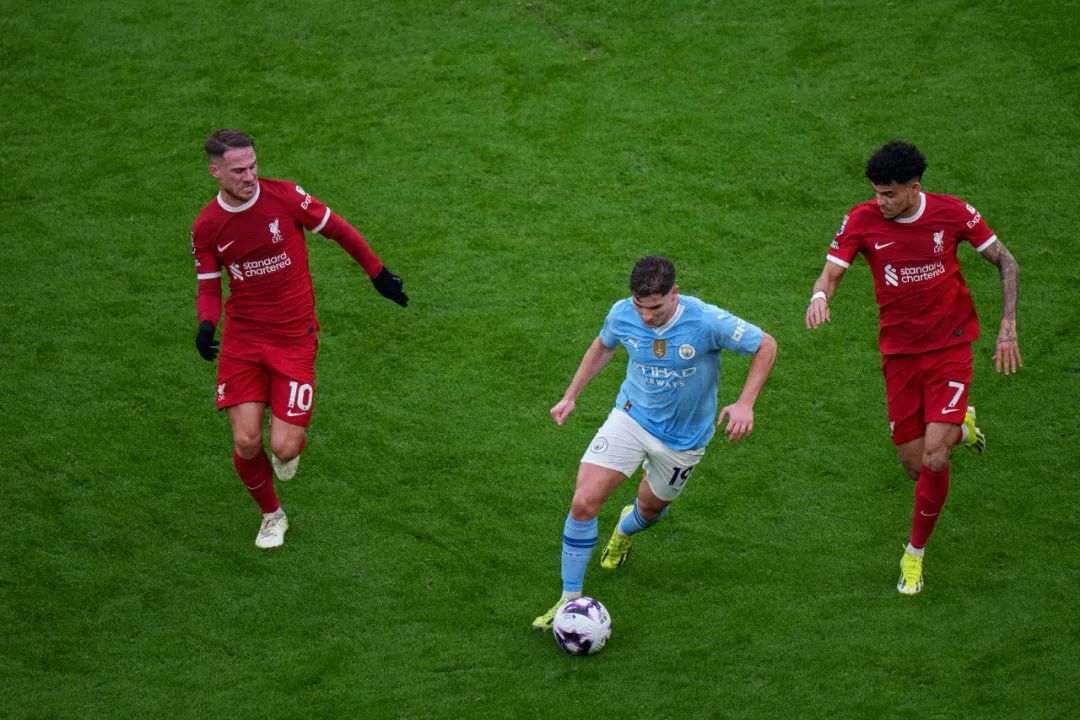 开云体育网页版-利物浦客场战胜诺维奇城，继续领先榜首的简单介绍