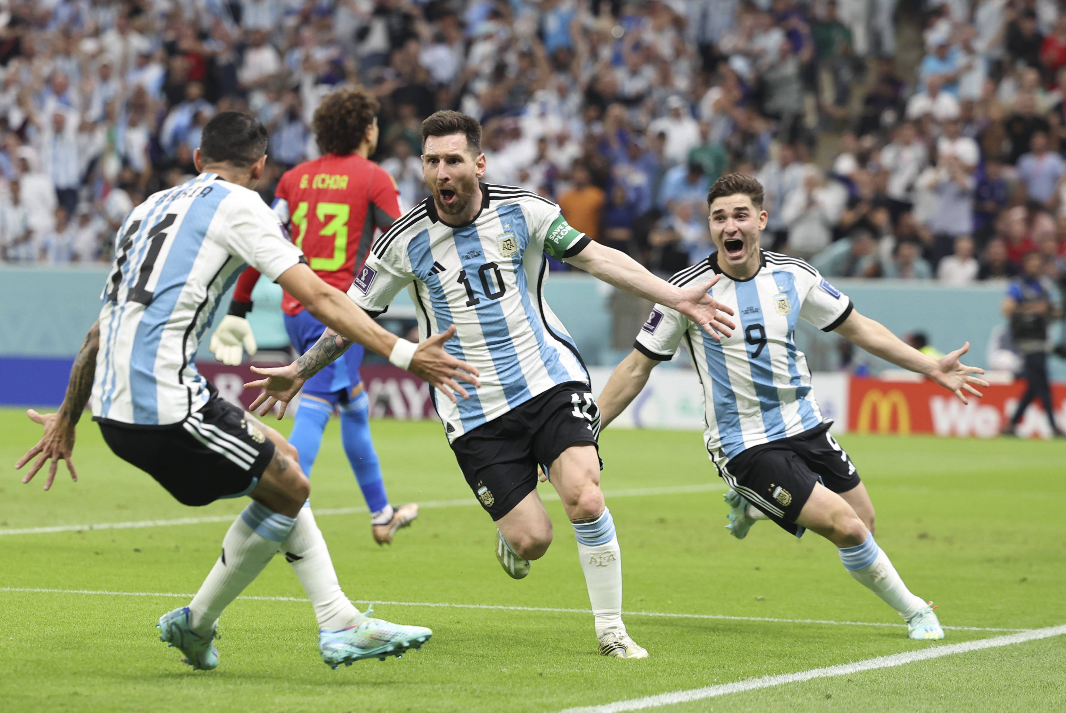 开云体育网页版入口-比利时女足联赛：哥伦比亚队对阵厄瓜多尔队